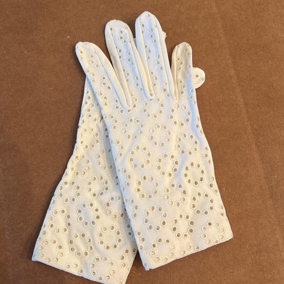 White Nylon gloves by max meyer - Picture 6 of 6